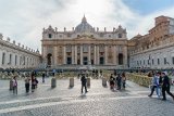 ILCE-6000-20190517-DSC05238 : 2019, Italy, Rome, St. Peter's Square, Vatican
