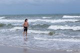 Zack Facing the Waves  2015 Topsail Beach with the Bowens : 2015, Bowen, Topsail, Vacation, Zack Houser, beach
