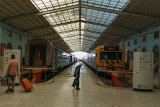 ILCE-6000-20181012-DSC04833-2 : 2018, Alfama, Lisbon, Portugal, Santa Apolonia station, _year_, train station